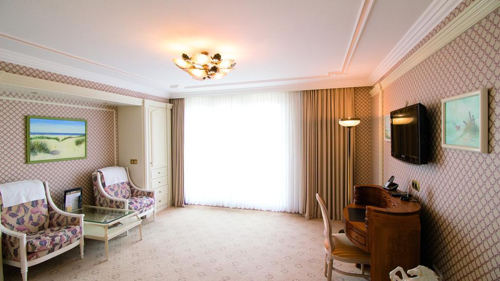 Seeschloesschen - Hotel Strandperle Куксхафен Номер фото